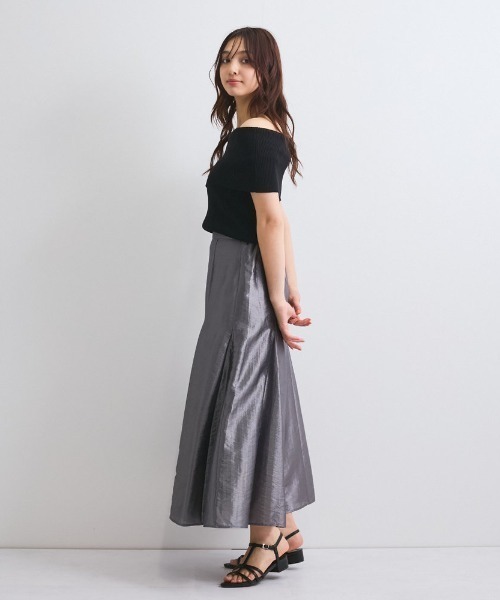 QUEENS COURT(クイーンズコート)の「Tストラップサンダル(サンダル・レディース・ブラック/ベージュ/シルバー系その他・23.5cm/24.0cm/23.0cm/24.5cm)」の9枚目の写真