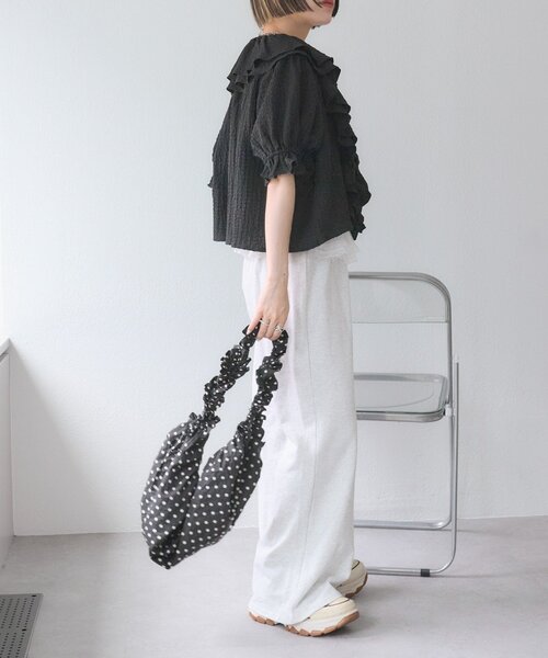 w closet（ダブルクローゼット）の「ドットシャーリングBAG（トートバッグ・レディース・ブラック/オフホワイト・FREE）」の22枚目の写真