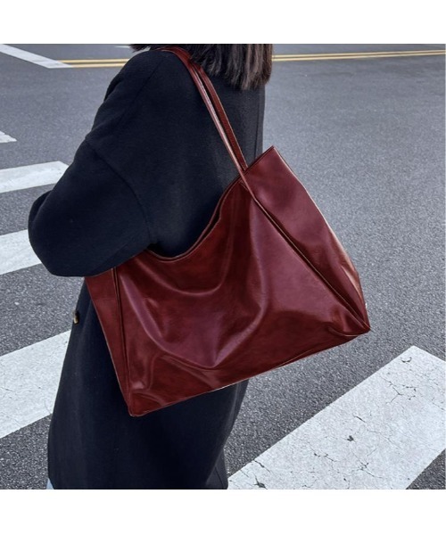 Sakka(サッカ)の「大容量 PUレザートートバッグ(トートバッグ・レディース・ブラック/ベージュ/ブラウン/ブルー/ワイン・FREE)」の5枚目の写真