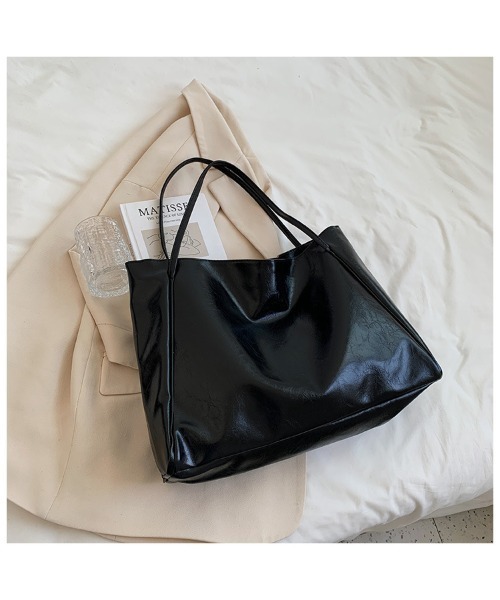 Sakka(サッカ)の「大容量 PUレザートートバッグ(トートバッグ・レディース・ブラック/ベージュ/ブラウン/ブルー/ワイン・FREE)」の9枚目の写真