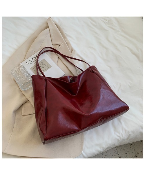 Sakka(サッカ)の「大容量 PUレザートートバッグ(トートバッグ・レディース・ブラック/ベージュ/ブラウン/ブルー/ワイン・FREE)」の11枚目の写真