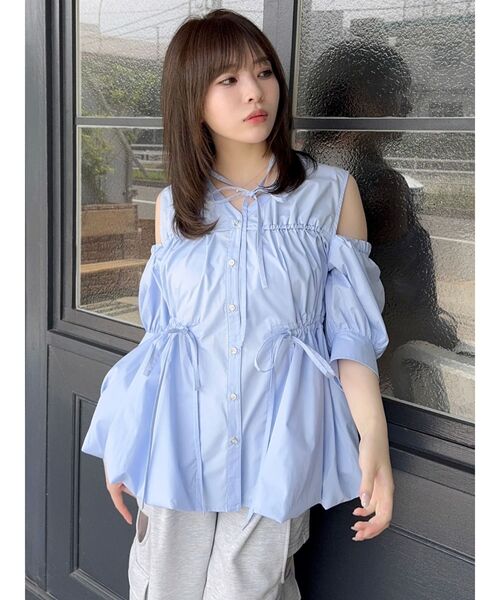 dazzlin(ダズリン)の「ギャザーバルーンペプラムブラウス(シャツ/ブラウス・レディース・ライトブルー/オフホワイト/ブルー/イエロー/その他1/キャメル・FREE)」の14枚目の写真