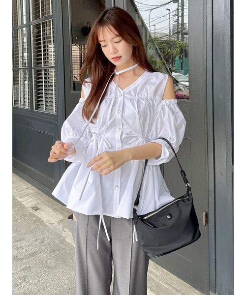 dazzlin(ダズリン)の「ギャザーバルーンペプラムブラウス(シャツ/ブラウス・レディース・ライトブルー/オフホワイト/ブルー/イエロー/その他1/キャメル・FREE)」の18枚目の写真