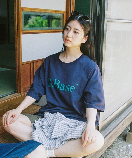 BROKEN BASE（ブロークンベース）の「B.Base ピグメントアソートSSTee（Tシャツ/カットソー・メンズ・ホワイト/ネイビー/オレンジ/ライトブルー/チャコールグレー・SMALL/MEDIUM/LARGE）」の15枚目の写真