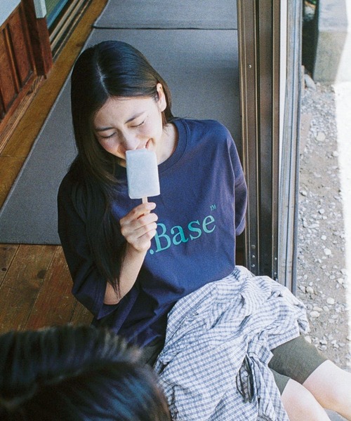 BROKEN BASE（ブロークンベース）の「B.Base ピグメントアソートSSTee（Tシャツ/カットソー・メンズ・ホワイト/ネイビー/オレンジ/ライトブルー/チャコールグレー・SMALL/MEDIUM/LARGE）」の18枚目の写真