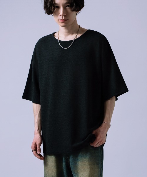 Crownor(クラウノアー)の「ボートネック 裾ラウンド 半袖Tシャツ(Tシャツ/カットソー・メンズ・グレー/ベージュ/ブラック・SMALL/MEDIUM/LARGE)」の2枚目の写真