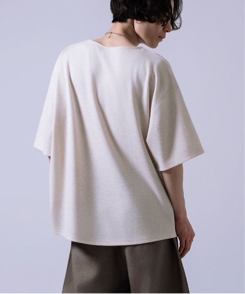 Crownor(クラウノアー)の「ボートネック 裾ラウンド 半袖Tシャツ(Tシャツ/カットソー・メンズ・グレー/ベージュ/ブラック・SMALL/MEDIUM/LARGE)」の17枚目の写真