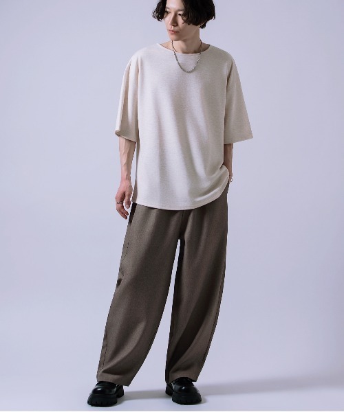 Crownor(クラウノアー)の「ボートネック 裾ラウンド 半袖Tシャツ(Tシャツ/カットソー・メンズ・グレー/ベージュ/ブラック・SMALL/MEDIUM/LARGE)」の18枚目の写真
