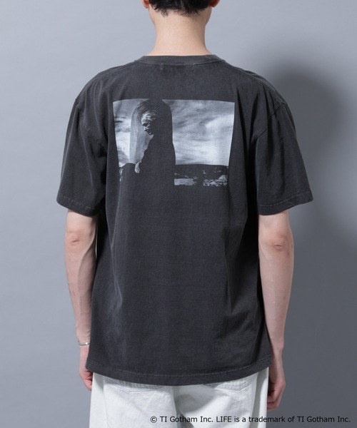 NANO universe(ナノユニバース)の「「着るアート」LIFE PICTURE COLLECTION フォトT 2(Tシャツ/カットソー・メンズ・ブラック・L/M)」の10枚目の写真