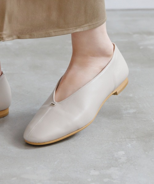 HIMIKO（ヒミコ）の「【HIMIKO】メタルフラットパンプス/651326（パンプス・レディース・グレー/ブラウン/ブルーグリーン/ブラック/マルチ/アイボリー/グリーン・25.5cm/24.5cm/24.0cm/23.5cm/22.5cm/22.0cm/25.0cm/26.0cm/23.0cm/21.5cm/26.5cm）」の17枚目の写真