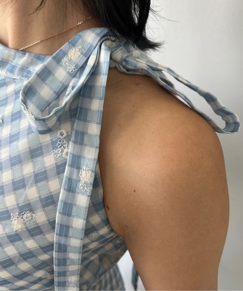 ホルターネック フラワーステッチ チェック柄ミニワンピース FX25L116