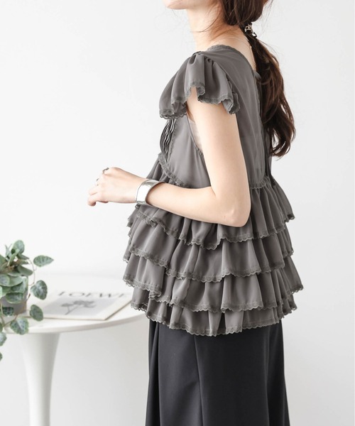AMELY（エミリー）の「シフォンフリル レーストップス（その他トップス・レディース・ベージュ/グレー/ブラック・フリー）」の9枚目の写真