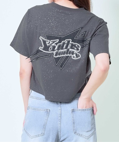 GORGE(ゴージ)の「《星モチーフ×インパクトロゴ》レディース 半袖Tシャツ ストリート 春夏秋(Tシャツ/カットソー・レディース・ブルー/グレー/スミクロ・F)」の2枚目の写真