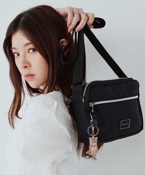 PAUL & JOE ACCESSOIRES(ポールアンドジョーアクセソワ)の「PAUL & JOE ACCESSOIRES (ポール&ジョーアクセソワ)ショルダーバッグ PJA-B1325 カジュアル・プレートメタル(ショルダーバッグ・レディース・ブラック・FREE)」の12枚目の写真