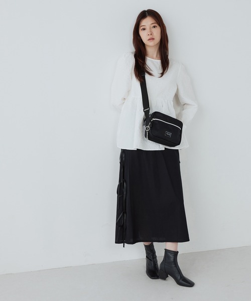PAUL & JOE ACCESSOIRES(ポールアンドジョーアクセソワ)の「PAUL & JOE ACCESSOIRES (ポール&ジョーアクセソワ)ショルダーバッグ PJA-B1325 カジュアル・プレートメタル(ショルダーバッグ・レディース・ブラック・FREE)」の11枚目の写真