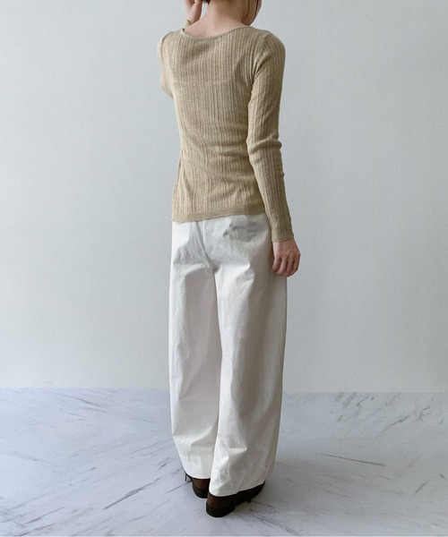 on:nue（オンニュ）の「【on:nue】[着用動画あり！/選べる6色展開] サイドボタンスリットシアーリブニット（ニット/セーター・レディース・ベージュ/グリーン/ホワイト/ブラック/アイボリー/グレー・FREE）」の12枚目の写真