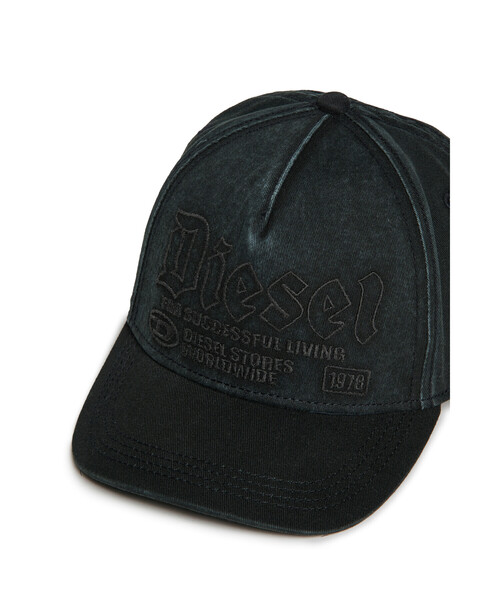DIESEL(ディーゼル)の「キッズ ベースボールキャップ FELSIT(キャップ・キッズ・ブルー/ブラック・Ⅰ/Ⅲ/Ⅱ)」の5枚目の写真