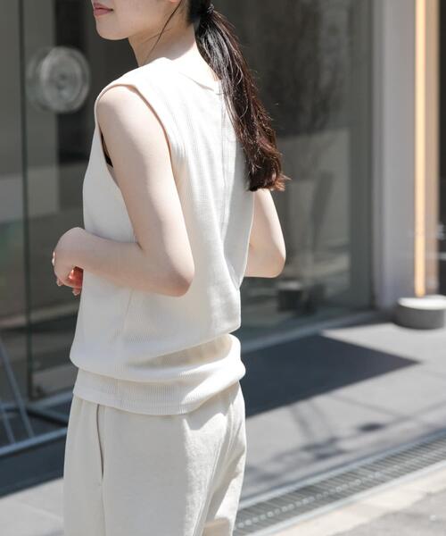 FORK&SPOON（フォークアンドスプーン）の「FORK&SPOON　ミニワッフルノースリーブTシャツ（Tシャツ/カットソー・レディース・オフホワイト/ブラック/イエロー系その他・1）」の5枚目の写真