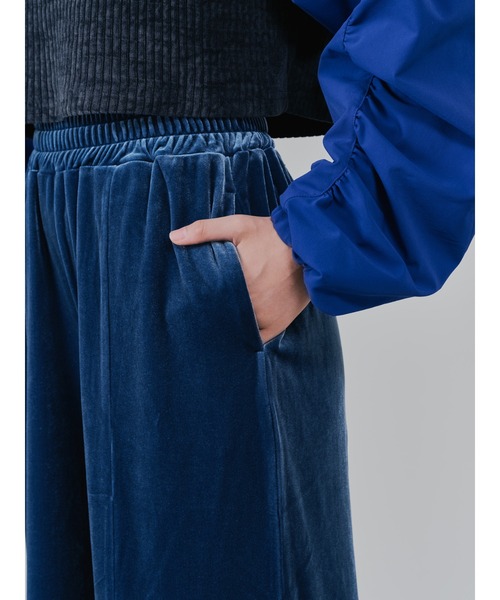 DOLLUPOOPS（ドールアップウップス）の「ベロアフレアパンツ（その他パンツ・レディース・ブルー/ピンク/ブラウン・38）」の11枚目の写真