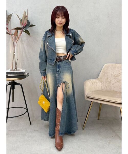 EVRIS（エヴリス）の「グラデーションスリットロングデニムスカート【セットアップ着用可能】（デニムスカート・レディース・インディゴブルー/ブラウン/ブルー・MEDIUM/SMALL）」の11枚目の写真