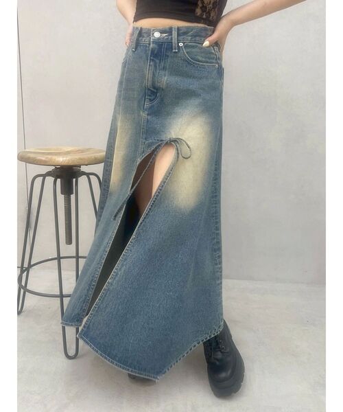 EVRIS（エヴリス）の「グラデーションスリットロングデニムスカート【セットアップ着用可能】（デニムスカート・レディース・インディゴブルー/ブラウン/ブルー・MEDIUM/SMALL）」の13枚目の写真