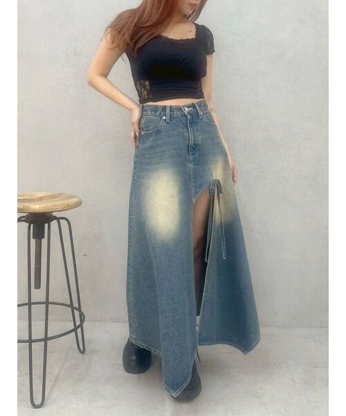 EVRIS（エヴリス）の「グラデーションスリットロングデニムスカート【セットアップ着用可能】（デニムスカート・レディース・インディゴブルー/ブラウン/ブルー・MEDIUM/SMALL）」の16枚目の写真