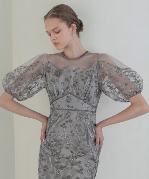 Leja （レジャ）ワンピース　パフスリーブ　結婚式オケージョンドレス Leja ドレス 「LEJA」フラワーディテールパフスリーブIライン