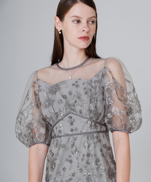 フラワーディテールパフスリーブ｜ラインワンピースドレス結婚式二次会