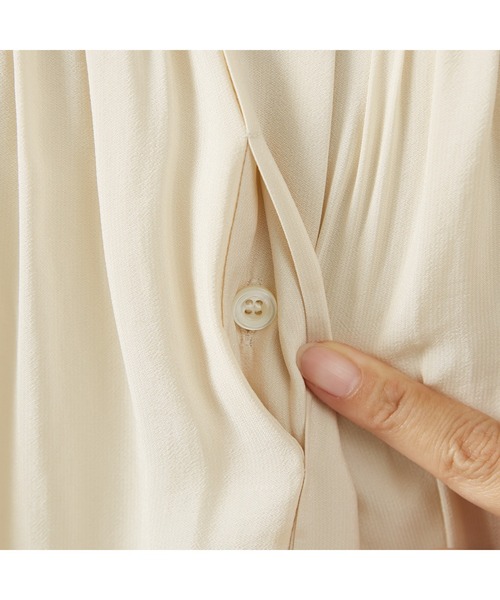 DESIGNWORKS（デザインワークス）の「ギャザーブラウス（シャツ/ブラウス・レディース・アイボリー/ピンク・38）」の18枚目の写真