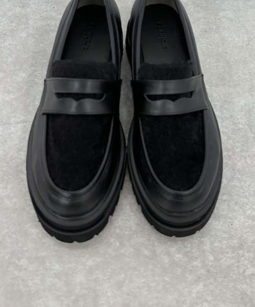 archives（アルシーヴ）の「ハラコアソート厚底ローファー（ローファー・レディース・チャコールグレー/ブラック・MEDIUM/LARGE）」の7枚目の写真