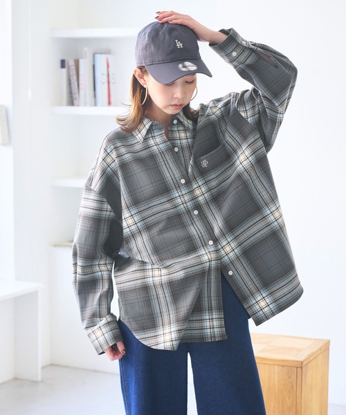 ROPE' PICNIC（ロペピクニック）の「チェックネルシャツ/リンクコーデ（シャツ/ブラウス・レディース・チャコールグレー/ブルー/オレンジ/ベージュ・FREE）」の2枚目の写真