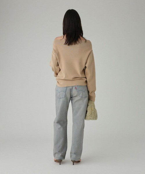 BABYLONE(バビロン)の「オフショルハイゲージプルオーバー(ニット/セーター・レディース・ベージュ/グレー/ブラック/オフホワイト/レッド・フリー)」の19枚目の写真