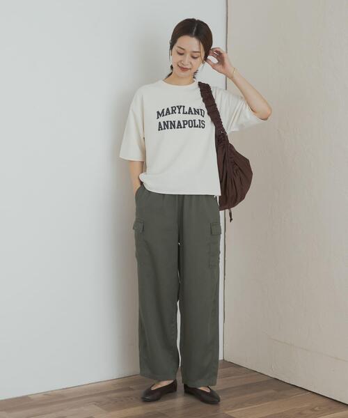 URBAN RESEARCH DOORS（アーバンリサーチドアーズ）の「速乾裏毛ロゴプルオーバー（Tシャツ/カットソー・レディース・オフホワイト/チャコールグレー/キャメル・MEDIUM）」の8枚目の写真