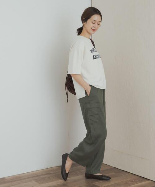 URBAN RESEARCH DOORS（アーバンリサーチドアーズ）の「速乾裏毛ロゴプルオーバー（Tシャツ/カットソー・レディース・オフホワイト/チャコールグレー/キャメル・MEDIUM）」の9枚目の写真