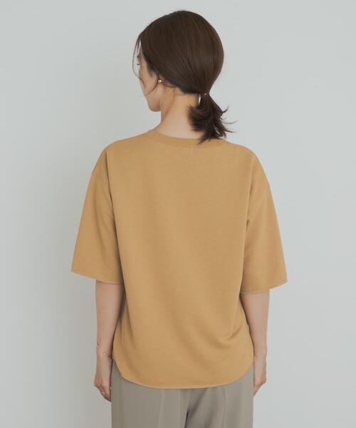 URBAN RESEARCH DOORS（アーバンリサーチドアーズ）の「速乾裏毛ロゴプルオーバー（Tシャツ/カットソー・レディース・オフホワイト/チャコールグレー/キャメル・MEDIUM）」の20枚目の写真