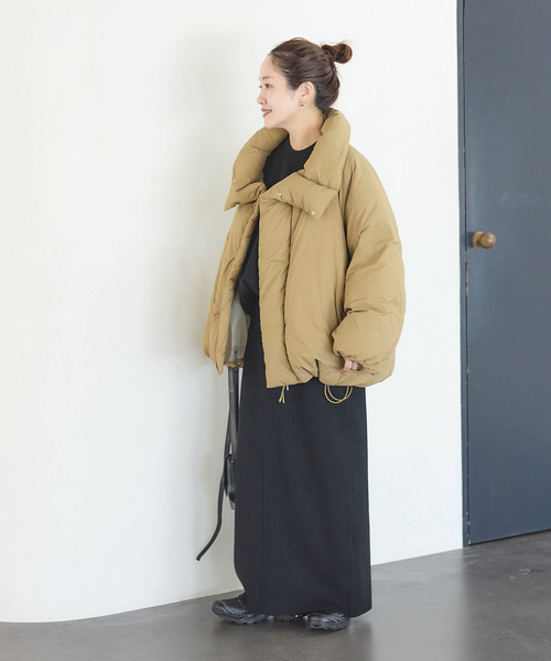 JOURNAL STANDARD（ジャーナルスタンダード）の「ビッグカラーダウンジャケット（ダウンジャケット/コート・レディース・ベージュ/ブラック・FREE）」の21枚目の写真