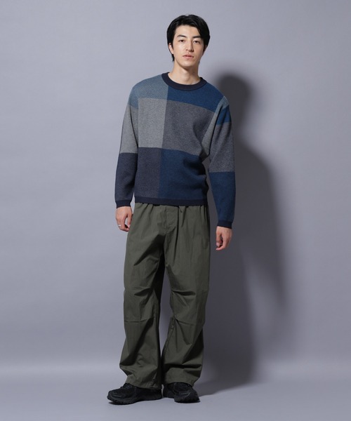 NANO universe（ナノユニバース）の「ブロックチェッククルーネックニット（ニット/セーター・メンズ・ブラック/ダークブルー/ライトグレー/グリーン・S/XL/L/M）」の15枚目の写真