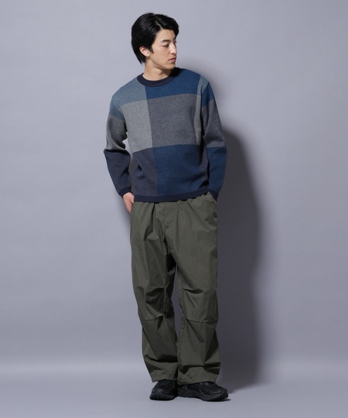 NANO universe（ナノユニバース）の「ブロックチェッククルーネックニット（ニット/セーター・メンズ・ブラック/ダークブルー/ライトグレー/グリーン・S/XL/L/M）」の16枚目の写真