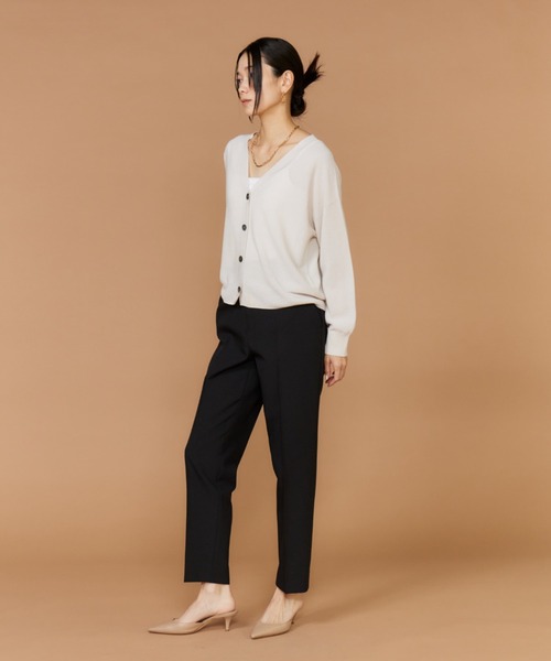 INED(イネド)の「【美脚が叶う!】2026NEW 美脚テーパードパンツ(その他パンツ・レディース・ブラック/オフホワイト/サンドグレー/ネイビー・5号/7号/9号/11号)」の13枚目の写真