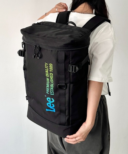 Lee（リー）の「Lee/リー 撥水 BOX リュック/デイパック/ロゴプリント/容量 約25リットル（バックパック/リュック・レディース・ブラック×ホワイト/ブラック×ブルー・FREE）」の18枚目の写真