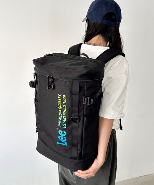 Lee（リー）の「Lee/リー 撥水 BOX リュック/デイパック/ロゴプリント/容量 約25リットル（バックパック/リュック・レディース・ブラック×ホワイト/ブラック×ブルー・FREE）」の17枚目の写真