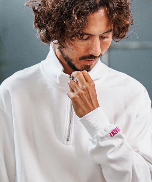 Sサイズ♬スウェット  ホワイト 長袖シャツ Champion（チャンピオン）の「『別注』Champion×DOORS 20th RW HALF