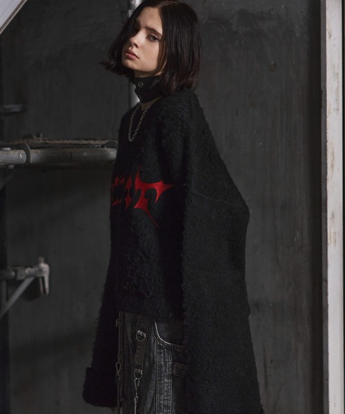 ERAR(エラー)の「【ERAR】起毛フェザーロゴ刺繍ロングアームショート丈ロールアップニット(ニット/セーター・メンズ・チャコール/ブラック・XL/L/M/S)」の13枚目の写真