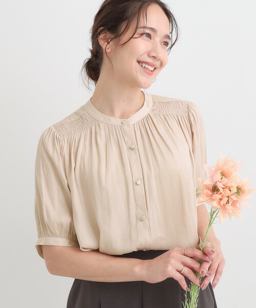 DRESKIP（ドレスキップ）の「【洗える/S-LL】大人上品な印象のサテン5分袖ブラウス（シャツ/ブラウス・レディース・ピンク/チャコールグレー/ライトベージュ・04/03/02/01）」の3枚目の写真