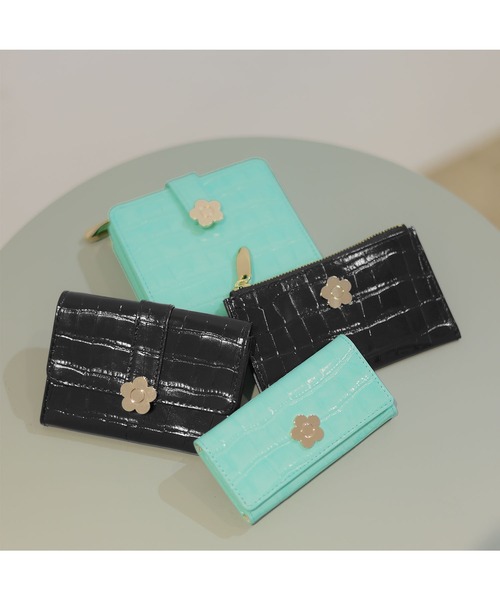 MARY QUANT(マリークワント)の「クロコエンボス カードケース(カードケース・レディース・エメラルドグリーン/ブラック・FREE)」の9枚目の写真