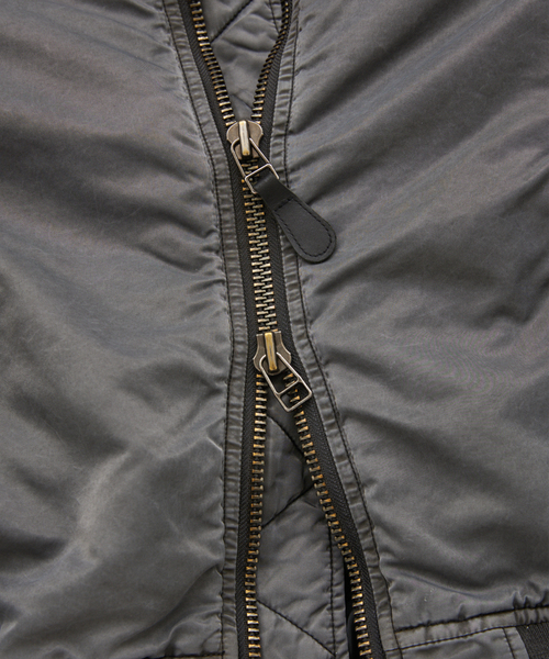 JOURNAL STANDARD(ジャーナルスタンダード)の「オーバー フィット ボンバー ブルゾン(その他アウター・メンズ・グレー/ブラック/ピンク・MEDIUM/LARGE)」の7枚目の写真