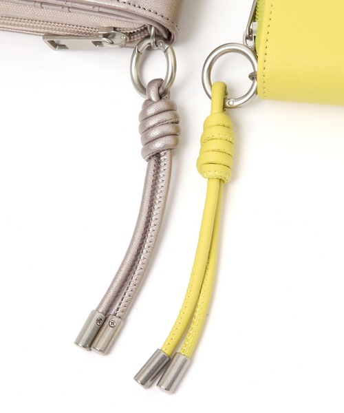 studio CLIP（スタディオクリップ）の「ストラップ付き折り財布（財布・レディース・ブラック/イエロー/その他2・FREE）」の21枚目の写真