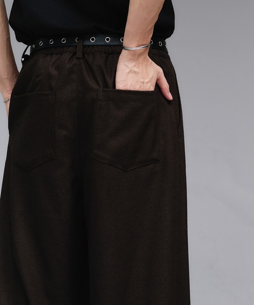 Adoon plain（アドーンプレーン）の「Wool Like 2-Tuck Wide Slacks / ウールライク2タックワイドスラックスパンツ（スラックス・メンズ・チャコールグレー/ライトグレー/ブラウン/ライトカーキ・SMALL/MEDIUM/LARGE）」の5枚目の写真