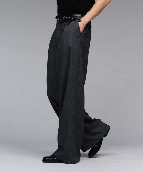 Adoon plain（アドーンプレーン）の「Wool Like 2-Tuck Wide Slacks / ウールライク2タックワイドスラックスパンツ（スラックス・メンズ・チャコールグレー/ライトグレー/ブラウン/ライトカーキ・SMALL/MEDIUM/LARGE）」の12枚目の写真