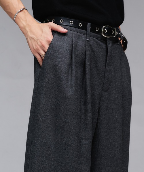 Adoon plain（アドーンプレーン）の「Wool Like 2-Tuck Wide Slacks / ウールライク2タックワイドスラックスパンツ（スラックス・メンズ・チャコールグレー/ライトグレー/ブラウン/ライトカーキ・SMALL/MEDIUM/LARGE）」の13枚目の写真